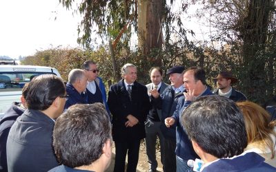 Seremi de Obras Públicas y vecinos de San Fernando se reúnen para conformar mesa de trabajo