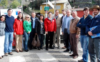 Ministro Golborne participa en Jornada Nacional de programa Gobierno en Terreno