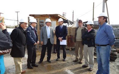 Seremi de Obras Públicas y director nacional del SML supervisan avance de obras de nuevo edificio