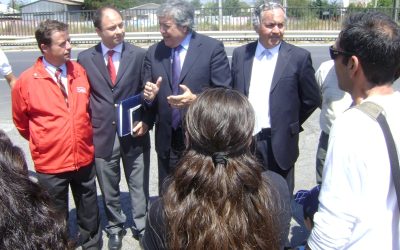 Comenzó reconstrucción de  pasarela peatonal de Illanes