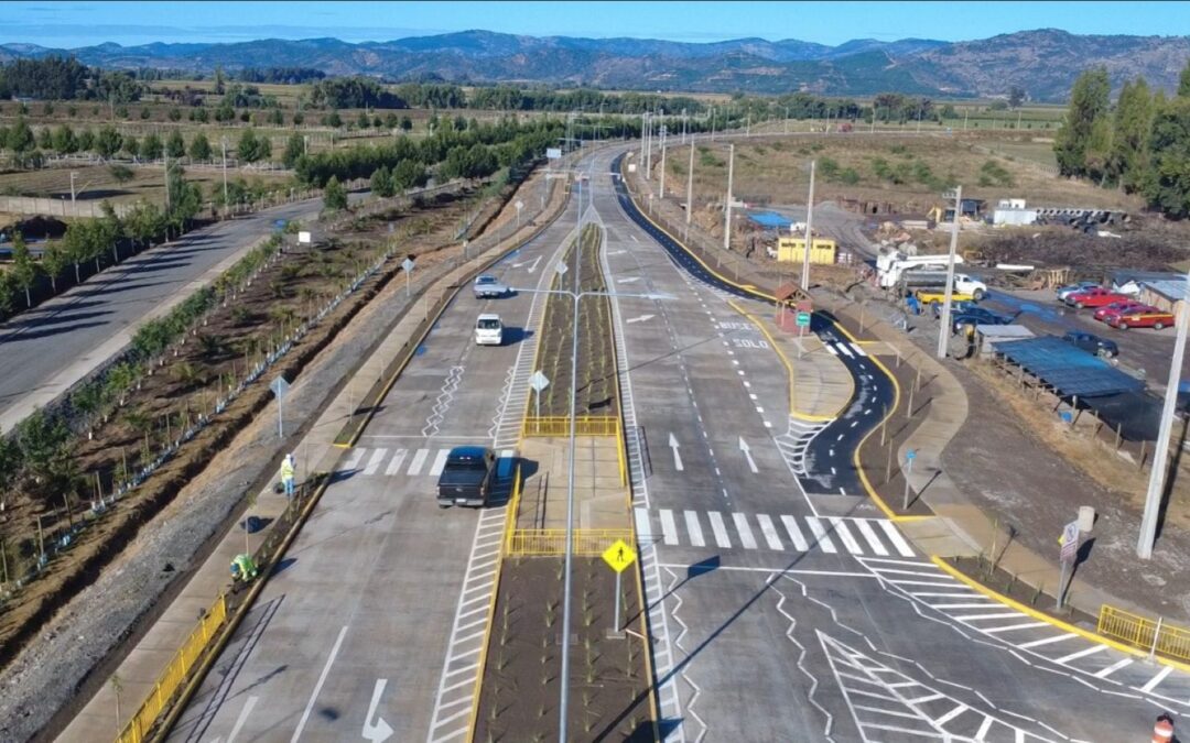SUBSECRETARIO DE OBRAS PÚBLICAS Y AUTORIDADES REGIONALES INAUGURARON LA PASADA URBANA TRAMO II EN SANTA CRUZ